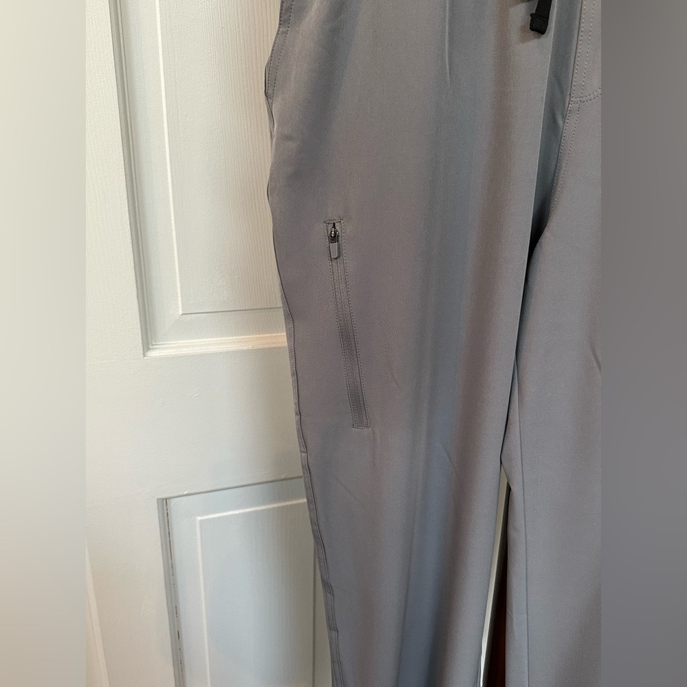 baleaf Women's Hiking Waterproof Capri UPF Roll Up Convertible Pants Quick Dry - Picture 4 of 12